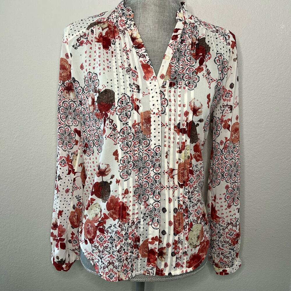 Abercrombie & Fitch Women's White Floral Pleated Front Button Up Blouse Size M